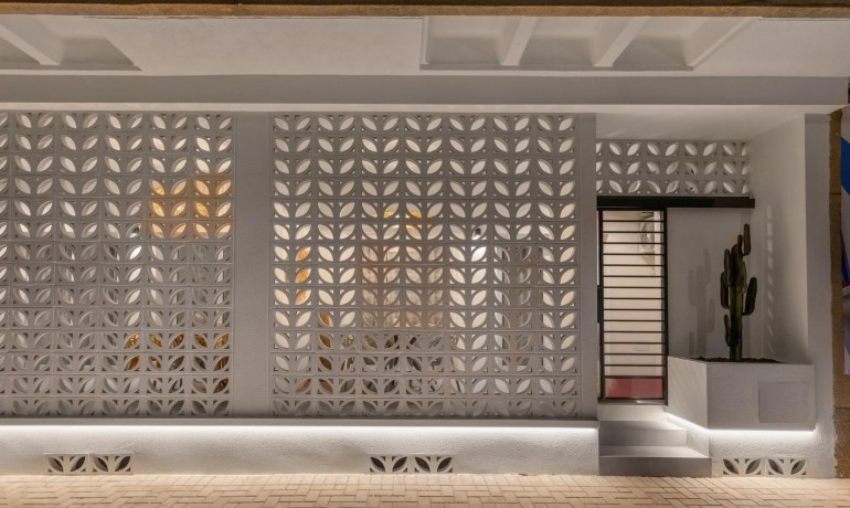 Nieuwbouw - Appartement / Flat -
Torrevieja* - Playa Los Naufragos