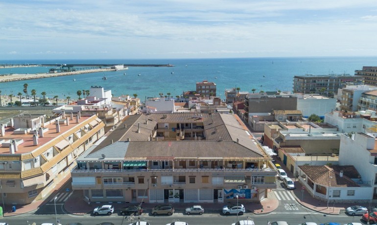 Nieuwbouw - Appartement / Flat -
Torrevieja* - Playa Los Naufragos