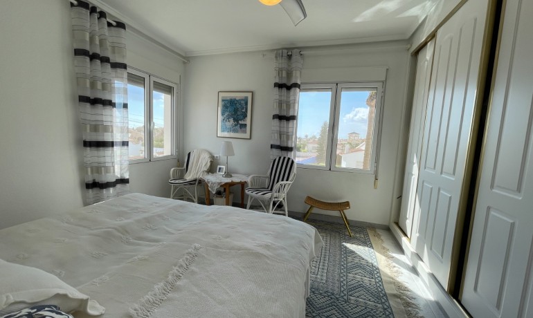 Herverkoop - Villa -
Cuidad Quesada* - Rojales