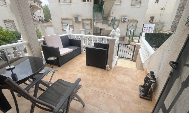 Venta - Casa -
Algorfa