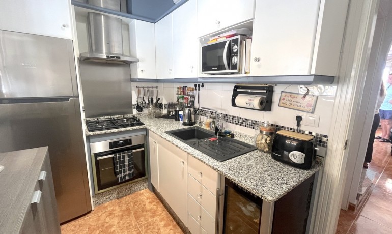 Venta - Casa -
Algorfa