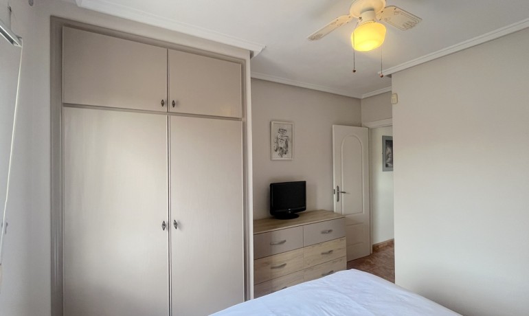 Venta - Casa -
Algorfa