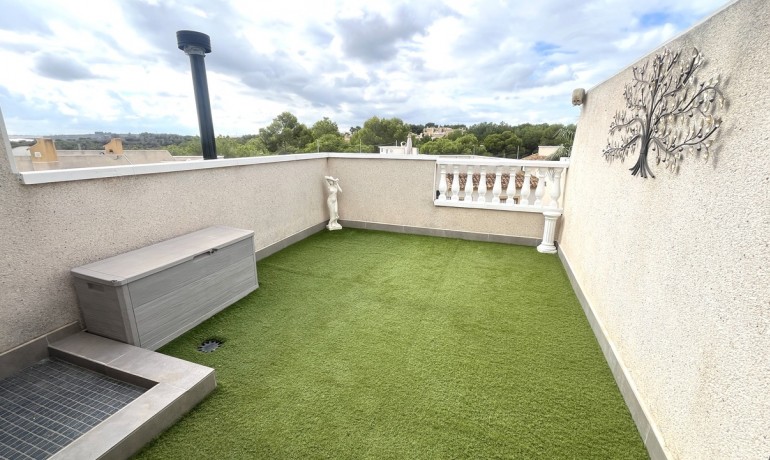 Venta - Casa -
Algorfa