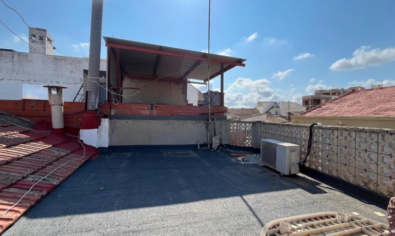 Herverkoop - Huis -
Algorfa* - Algorfa