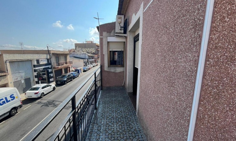 Herverkoop - Huis -
Algorfa* - Algorfa