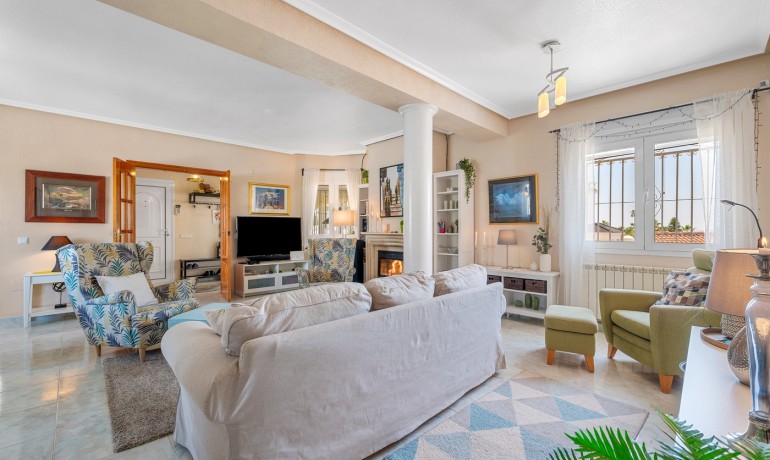 Herverkoop - Villa -
Cuidad Quesada* - Ciudad Quesada - Rojales