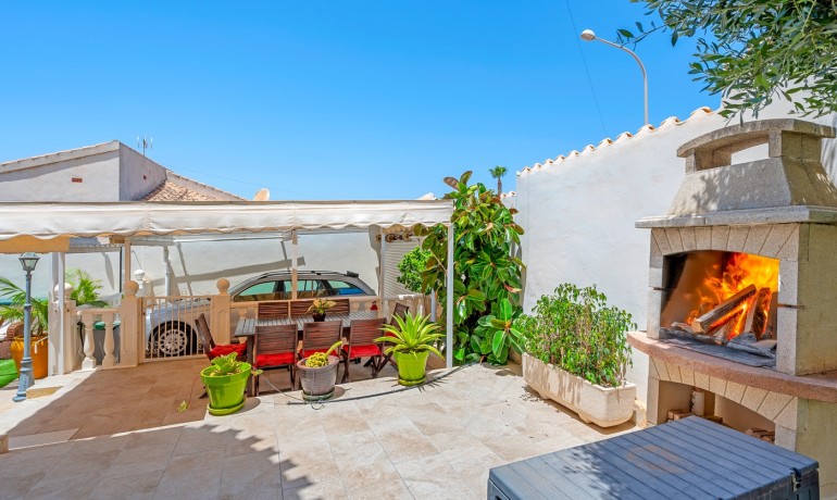 Herverkoop - Villa -
Cuidad Quesada* - Ciudad Quesada - Rojales