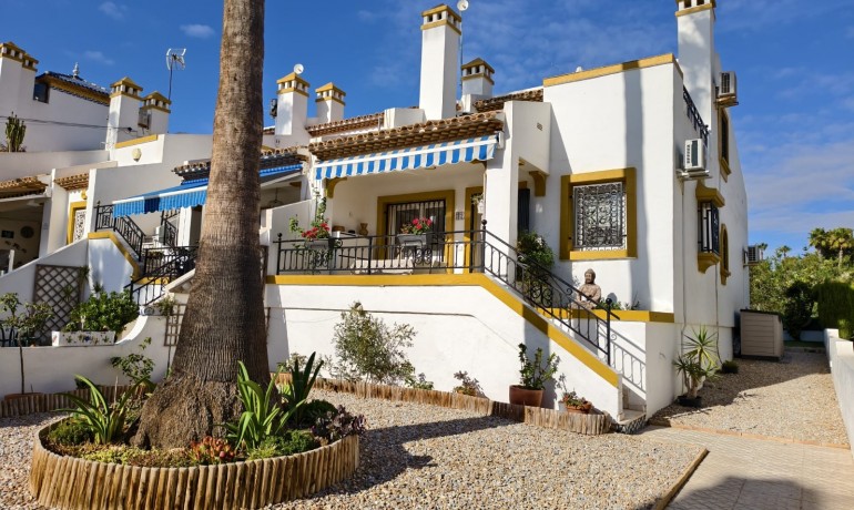 Herverkoop - Huis -
Orihuela Costa* - Villamartín