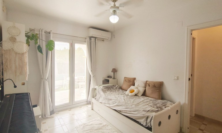 Herverkoop - Huis -
Orihuela Costa* - Villamartín