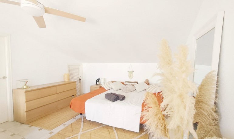 Herverkoop - Huis -
Orihuela Costa* - Villamartín