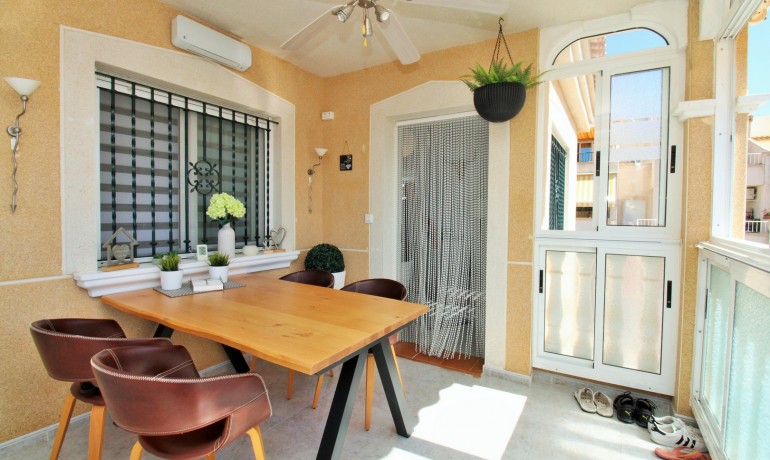 Revente - Villa -
Villamartin