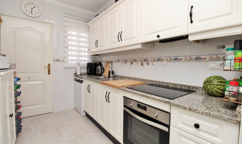 Revente - Villa -
Villamartin