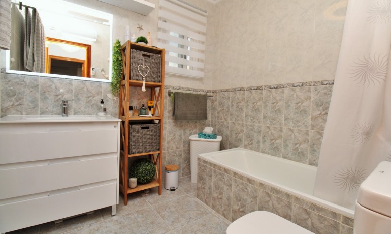 Revente - Villa -
Villamartin