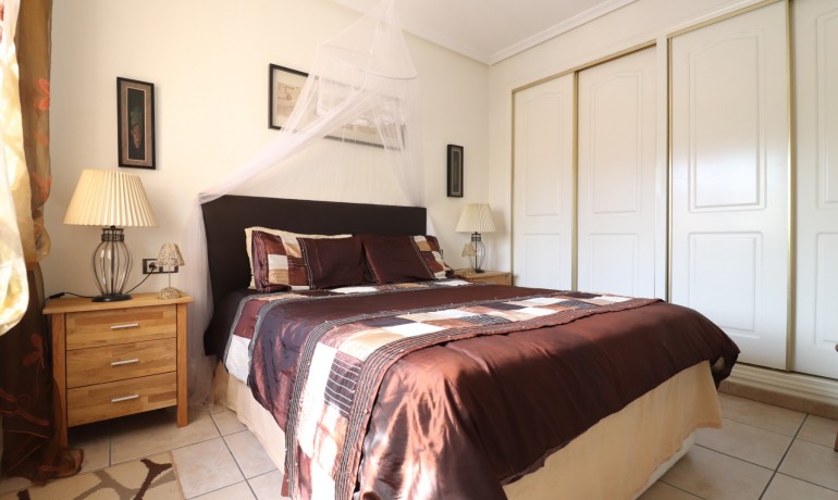 Herverkoop - Villa -
Algorfa* - Lo Crispin