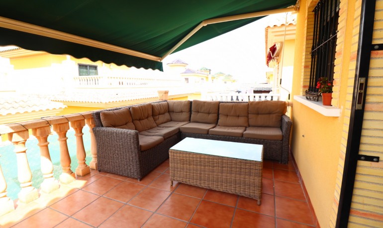 Herverkoop - Villa -
Algorfa* - Lo Crispin