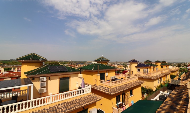 Herverkoop - Villa -
Algorfa* - Lo Crispin