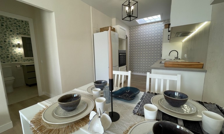 Herverkoop - Huis -
Torrevieja* - Torretas