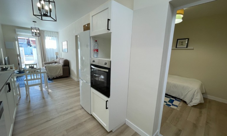 Herverkoop - Huis -
Torrevieja* - Torretas