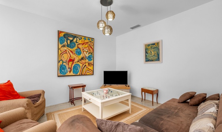 Herverkoop - Finca / Landgoed -
Elche* - Elche/Elx