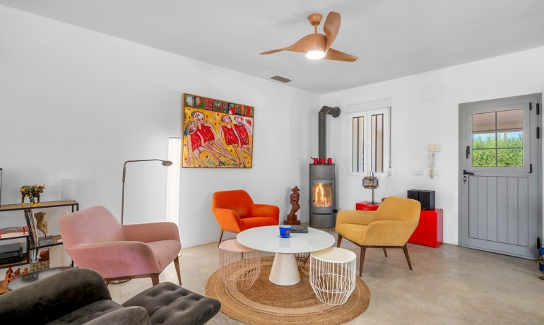 Herverkoop - Finca / Landgoed -
Elche* - Elche/Elx