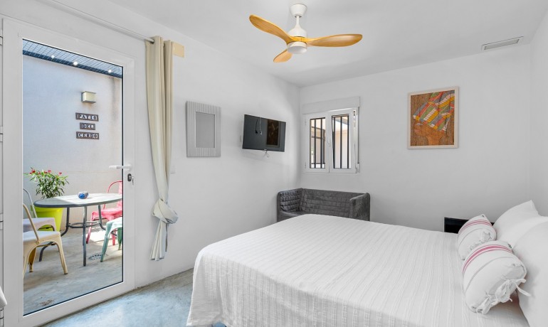 Herverkoop - Finca / Landgoed -
Elche* - Elche/Elx