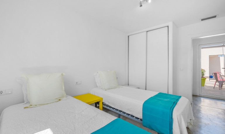 Herverkoop - Finca / Landgoed -
Elche* - Elche/Elx