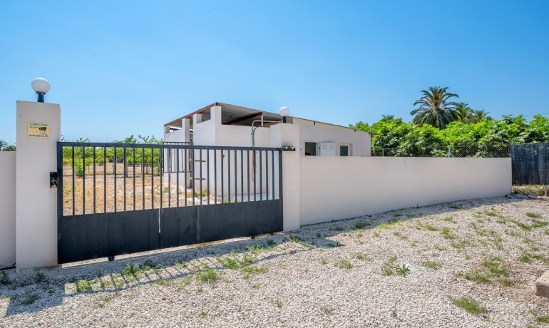 Herverkoop - Finca / Landgoed -
Elche* - Elche/Elx