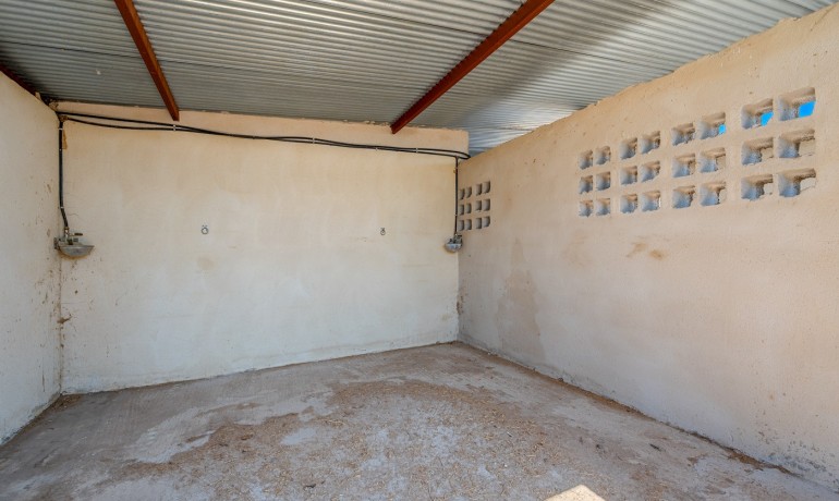 Herverkoop - Finca / Landgoed -
Elche* - Elche/Elx