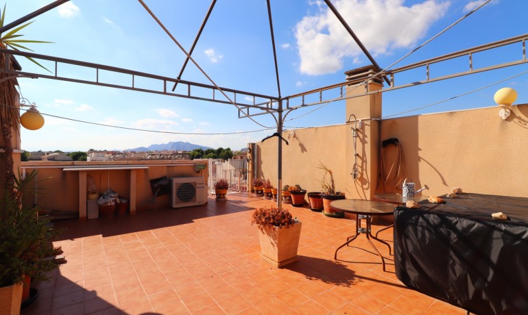 Herverkoop - Appartement / Flat -
Rafal - Rafal - Town