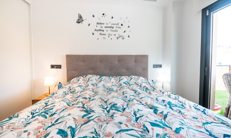 Herverkoop - Appartement / Flat -
Lo Crispin