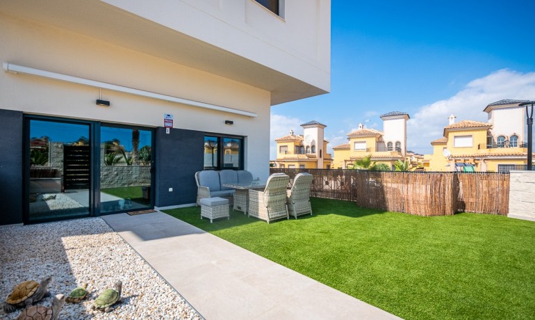 Herverkoop - Appartement / Flat -
Lo Crispin