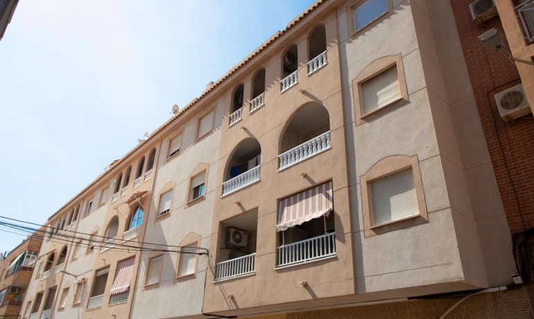 Herverkoop - Appartement / Flat -
Torrevieja* - Centro