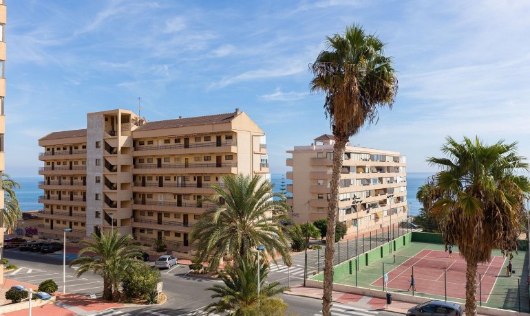Herverkoop - Appartement / Flat -
Torrevieja* - La Mata