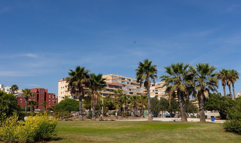 Herverkoop - Appartement / Flat -
Torrevieja* - La Mata