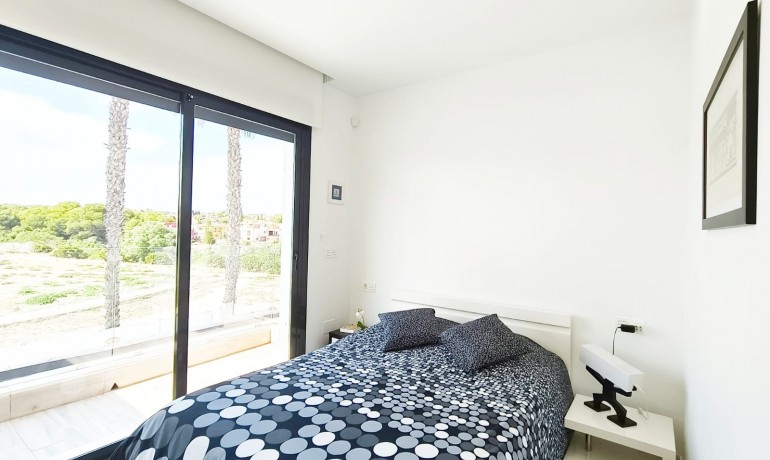 Herverkoop - Villa -
Orihuela Costa* - Lomas de Cabo Roig