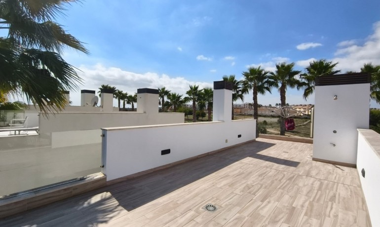Herverkoop - Villa -
Orihuela Costa* - Lomas de Cabo Roig