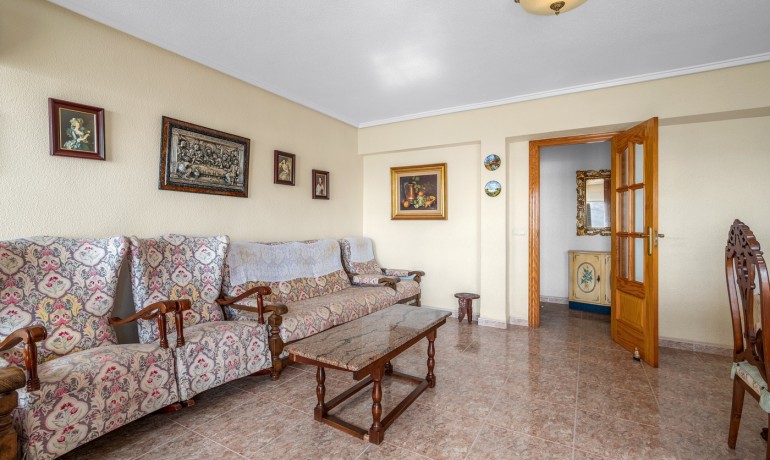 Sale - Apartment / Flat -
Torrevieja* - Torrevieja