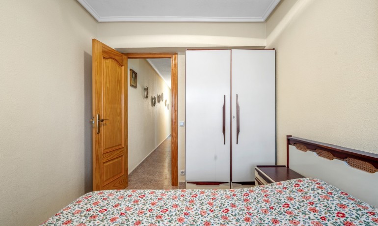 Sale - Apartment / Flat -
Torrevieja* - Torrevieja