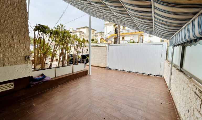 Herverkoop - Villa -
Torrevieja* - Costa Blanca