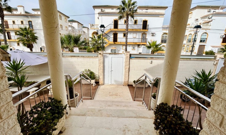 Herverkoop - Villa -
Torrevieja* - Costa Blanca