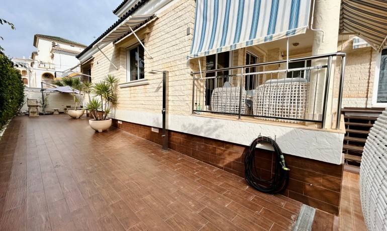 Herverkoop - Villa -
Torrevieja* - Costa Blanca