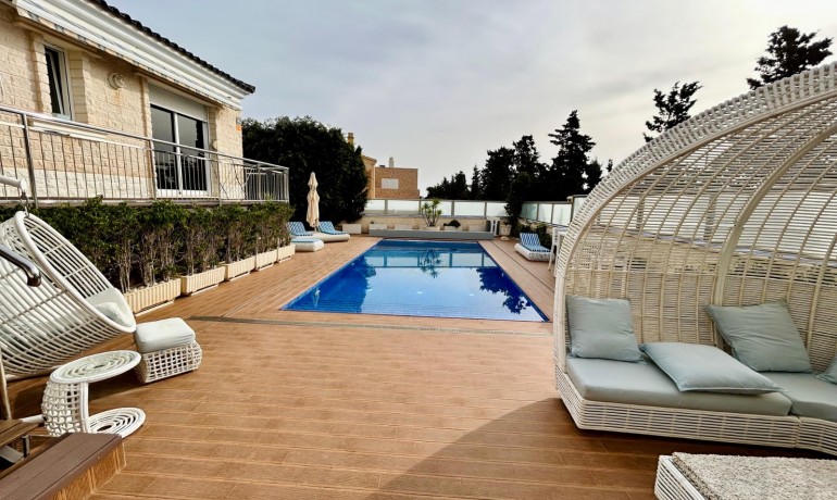 Herverkoop - Villa -
Torrevieja* - Costa Blanca