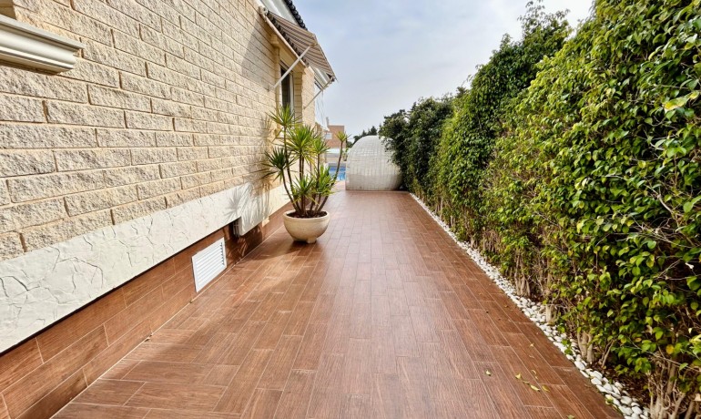 Herverkoop - Villa -
Torrevieja* - Costa Blanca