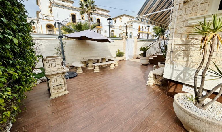 Herverkoop - Villa -
Torrevieja* - Costa Blanca