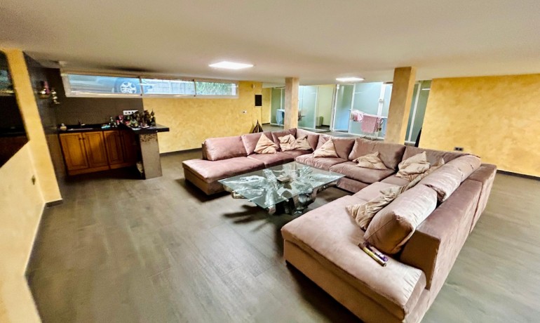 Herverkoop - Villa -
Torrevieja* - Costa Blanca