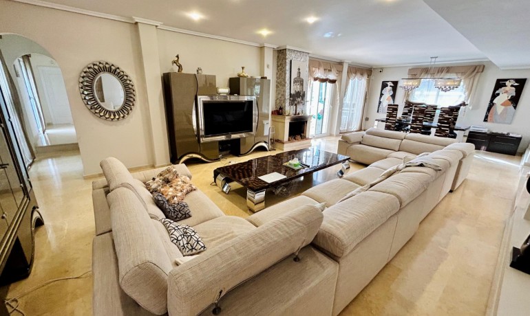 Herverkoop - Villa -
Torrevieja* - Costa Blanca