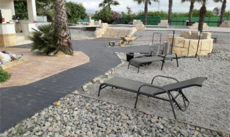 Herverkoop - Villa -
La Mata - La Matanza