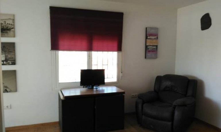 Herverkoop - Villa -
La Mata - La Matanza