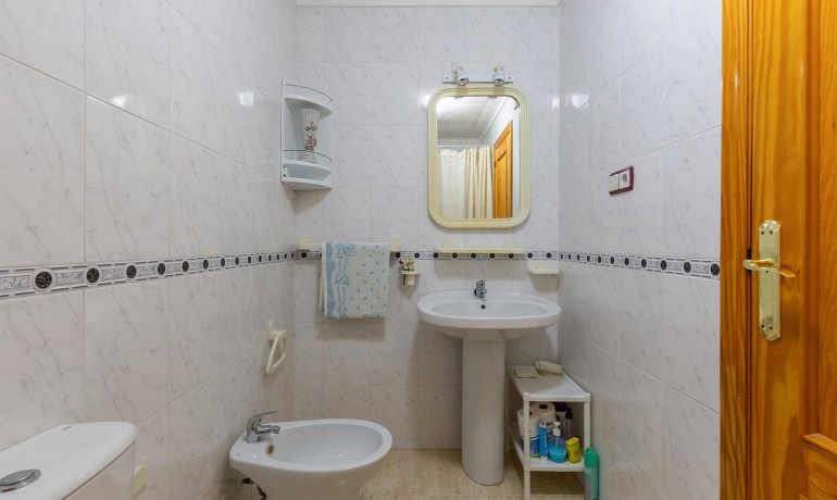 Herverkoop - Appartement / Flat -
Torrevieja* - Torreblanca