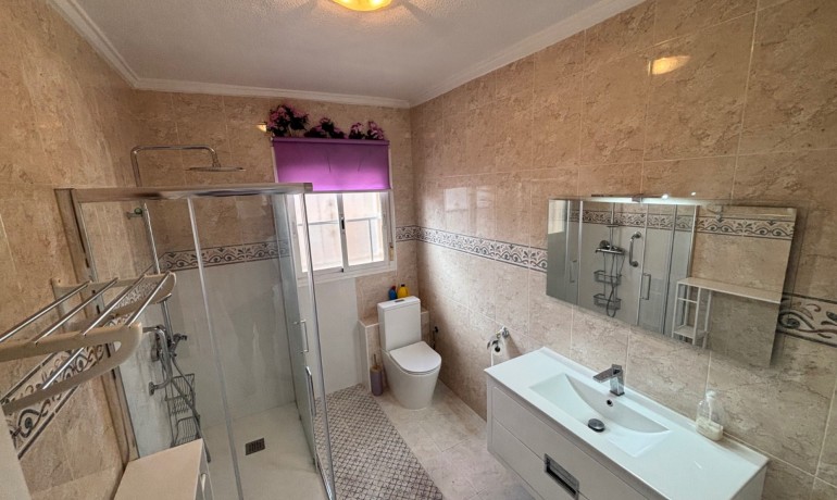 Herverkoop - Huis -
Benijofar* - Monte Azul